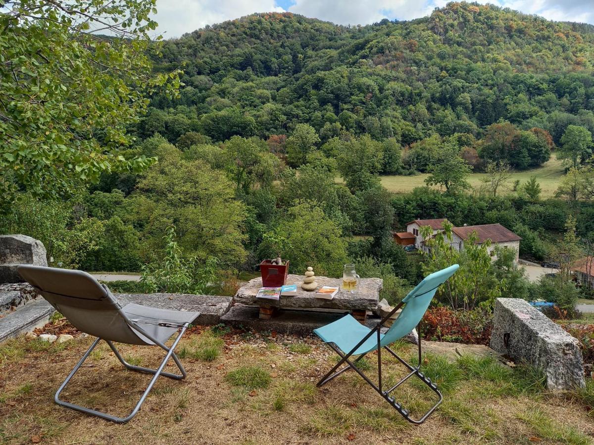 La Vie Du Bief Bed & Breakfast Bolozon Bagian luar foto